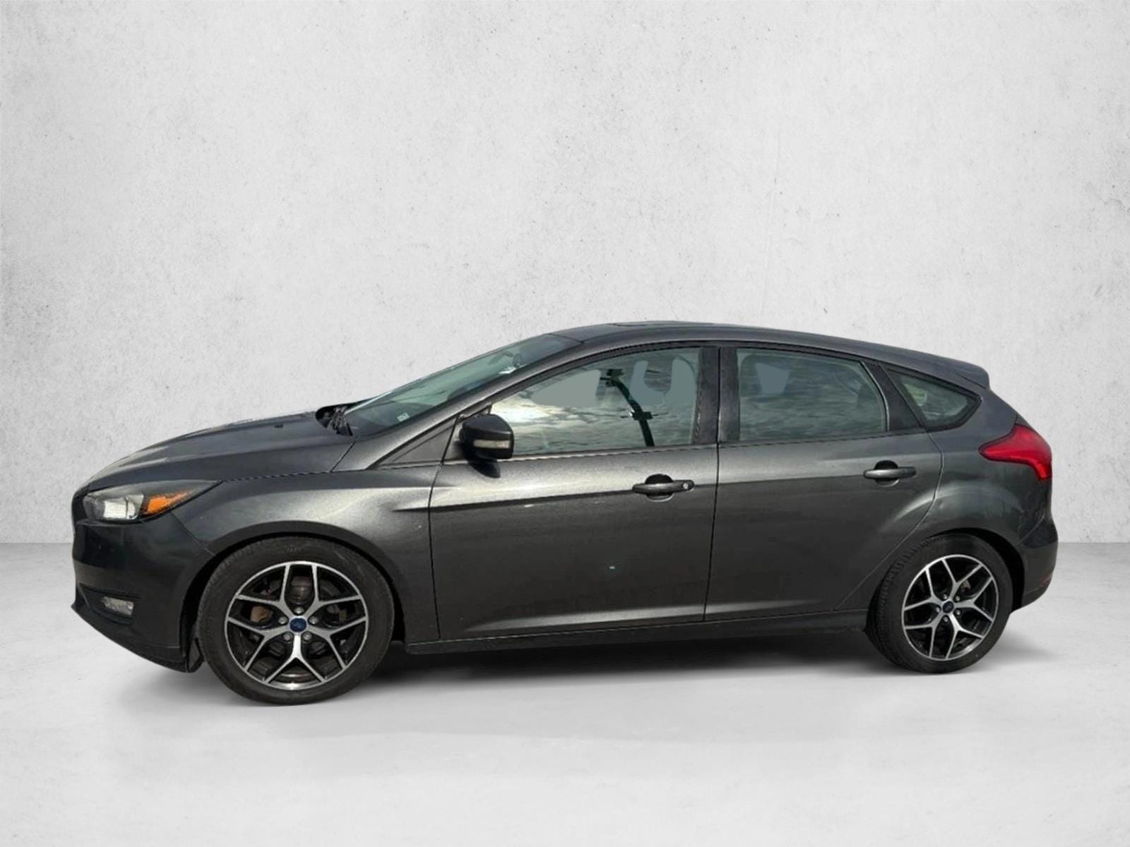 ford focus 2018 1FADP3M2XJL300984 image ford focus 2018 1FADP3M2XJL300984 image