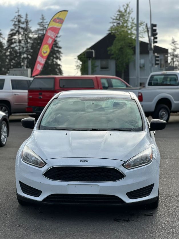 ford focus 2017 1FADP3E21HL303247 image ford focus 2017 1FADP3E21HL303247 image
