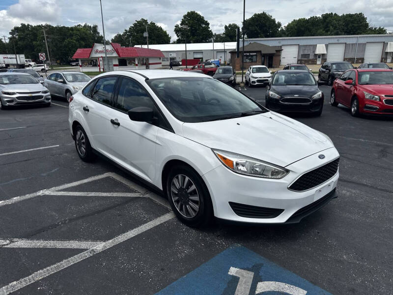 ford focus 2017 1FADP3E2XHL347960 image ford focus 2017 1FADP3E2XHL347960 image