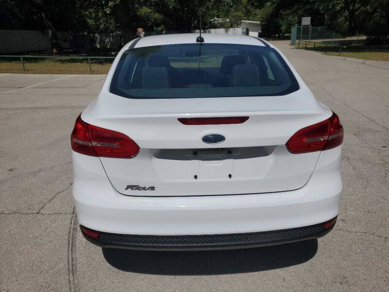 ford focus 2017 1FADP3E29HL291221 image ford focus 2017 1FADP3E29HL291221 image