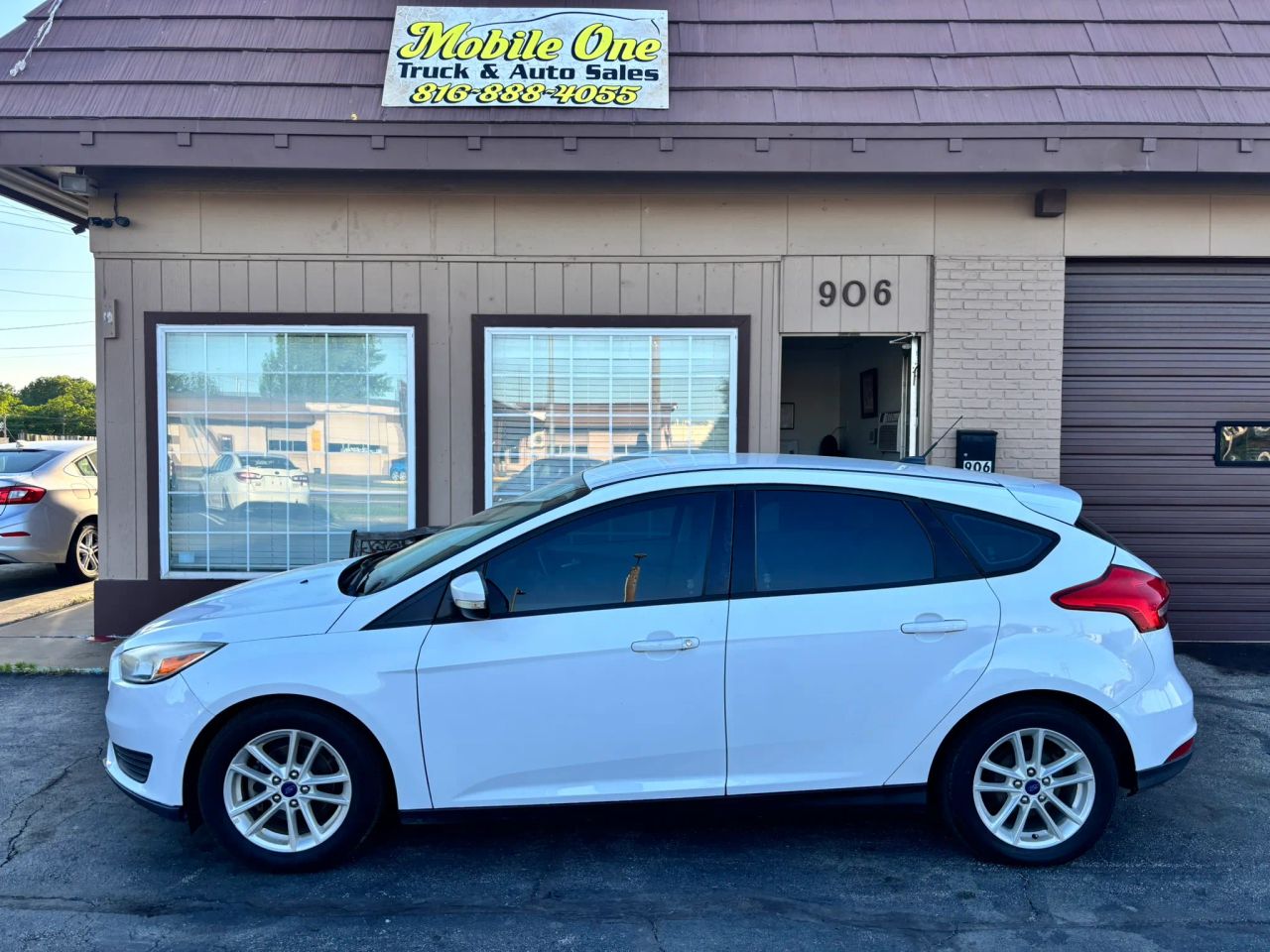 ford focus 2017 1FADP3K23HL343088 image ford focus 2017 1FADP3K23HL343088 image
