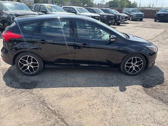 ford focus 2017 1FADP3M28HL347117 image ford focus 2017 1FADP3M28HL347117 image