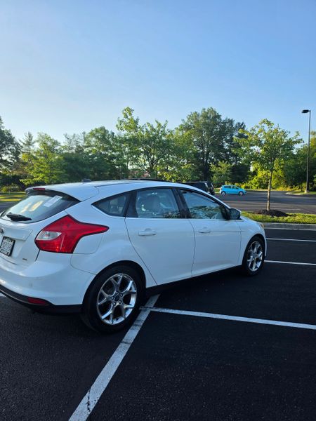 ford focus 2012 1FAHP3M27CL298907 image ford focus 2012 1FAHP3M27CL298907 image