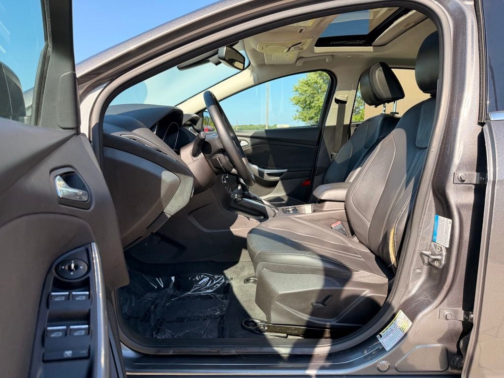 ford focus 2012 1FAHP3N22CL429210 image ford focus 2012 1FAHP3N22CL429210 image