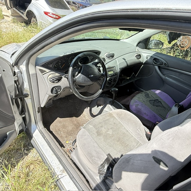 ford focus 2001 3FAHP31371R247757 image ford focus 2001 3FAHP31371R247757 image