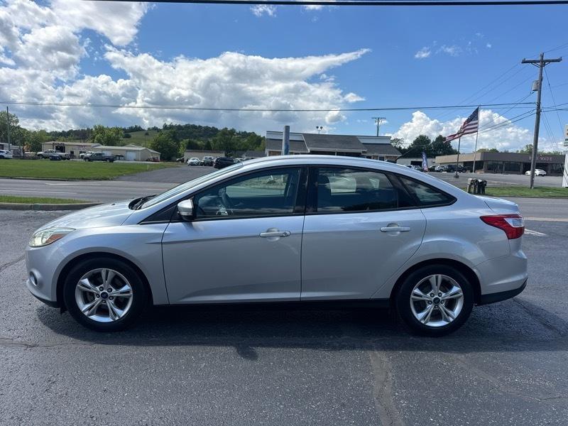 ford focus 2014 1FADP3F27EL124415 image ford focus 2014 1FADP3F27EL124415 image