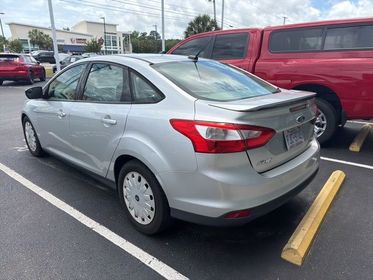 ford focus 2014 1FADP3F21EL394076 image ford focus 2014 1FADP3F21EL394076 image