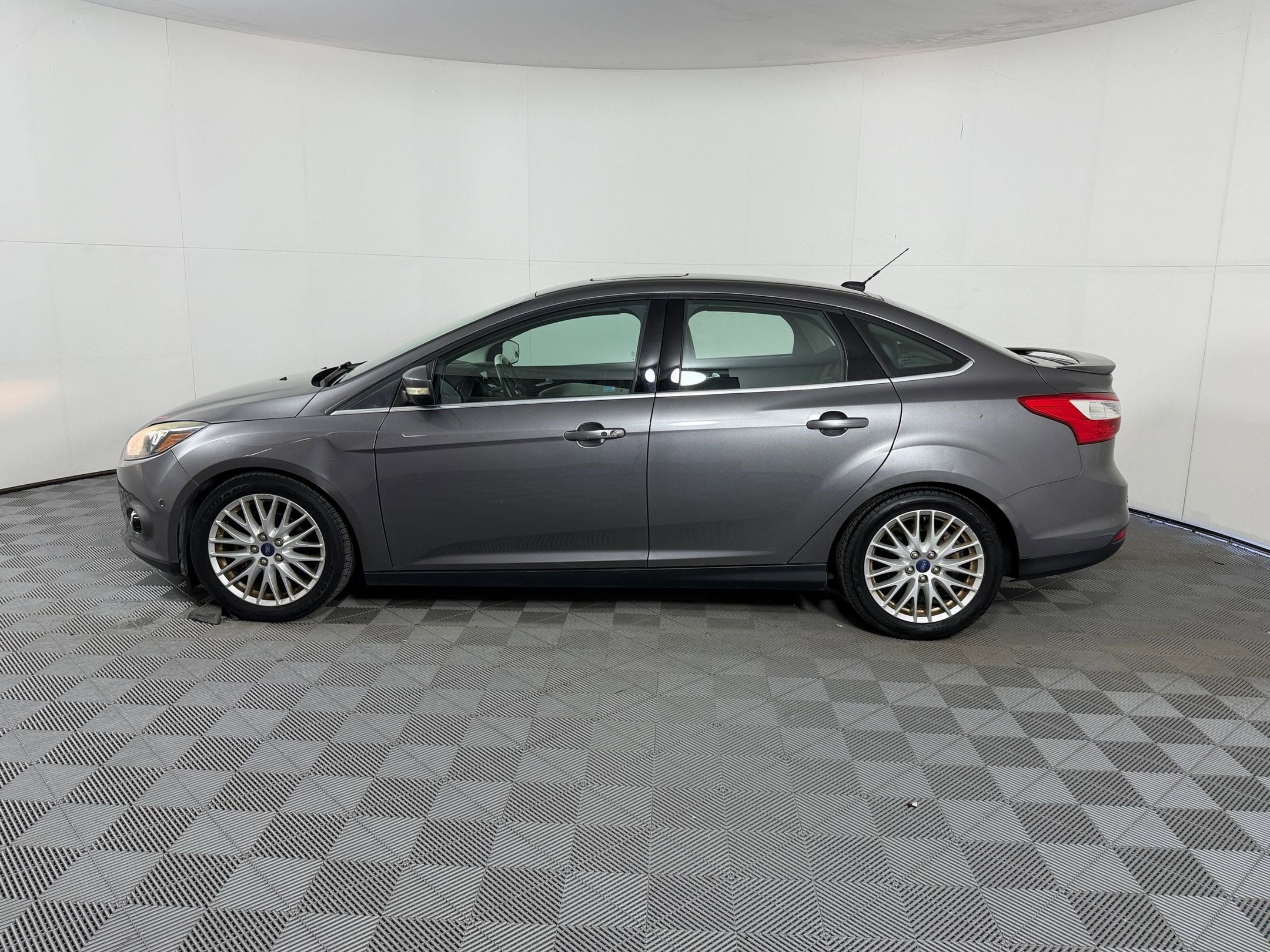 ford focus 2014 1FADP3J25EL251106 image