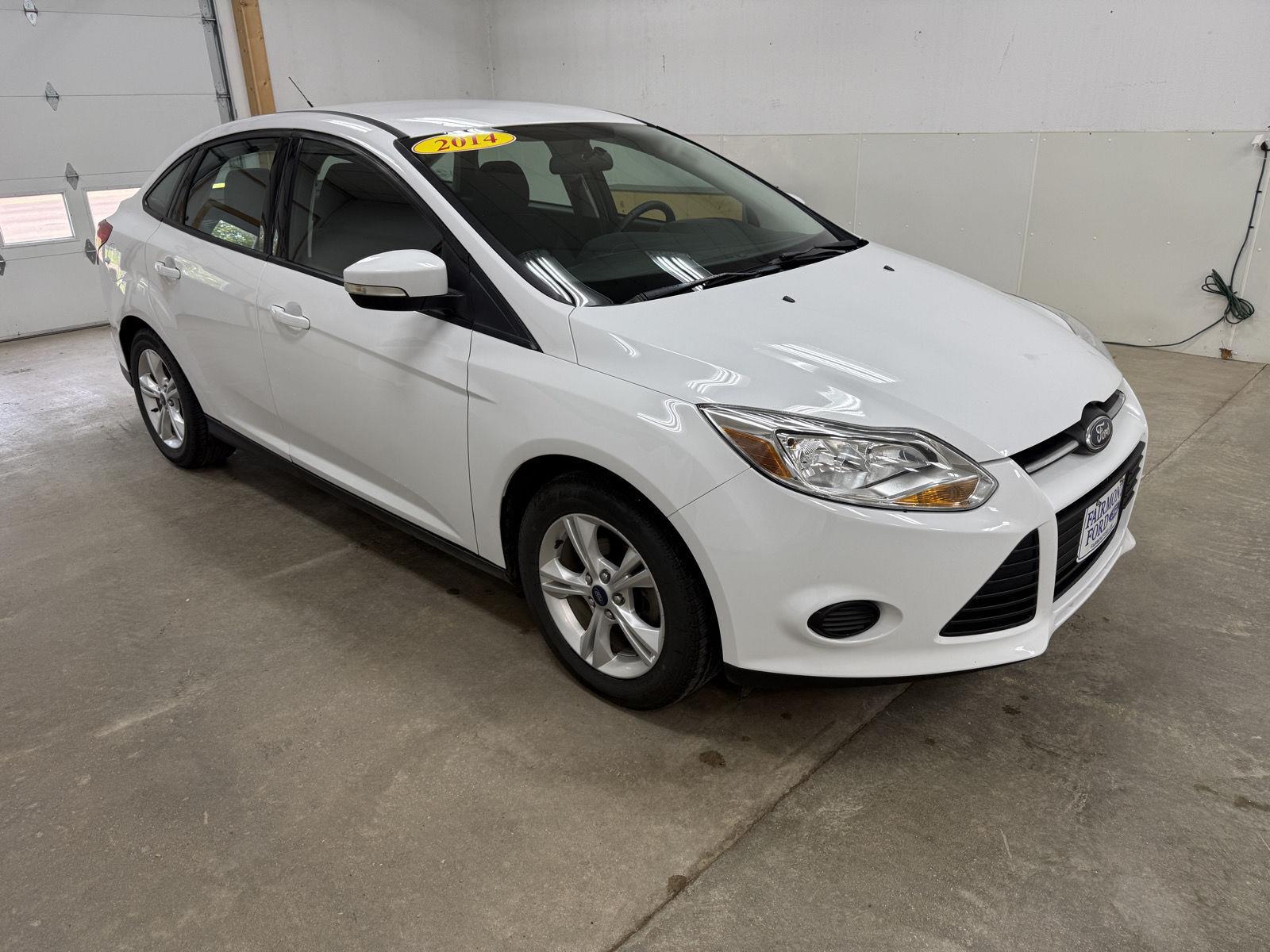 ford focus 2014 1FADP3F21EL373941 image ford focus 2014 1FADP3F21EL373941 image