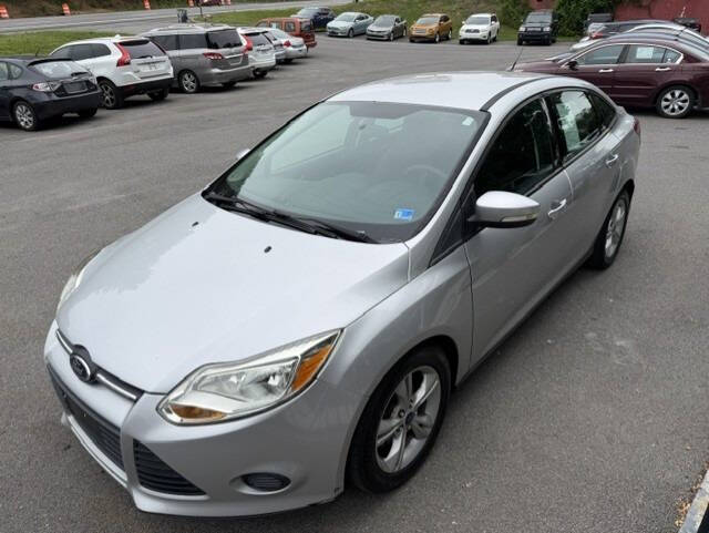 ford focus 2014 1FADP3F2XEL417595 image ford focus 2014 1FADP3F2XEL417595 image