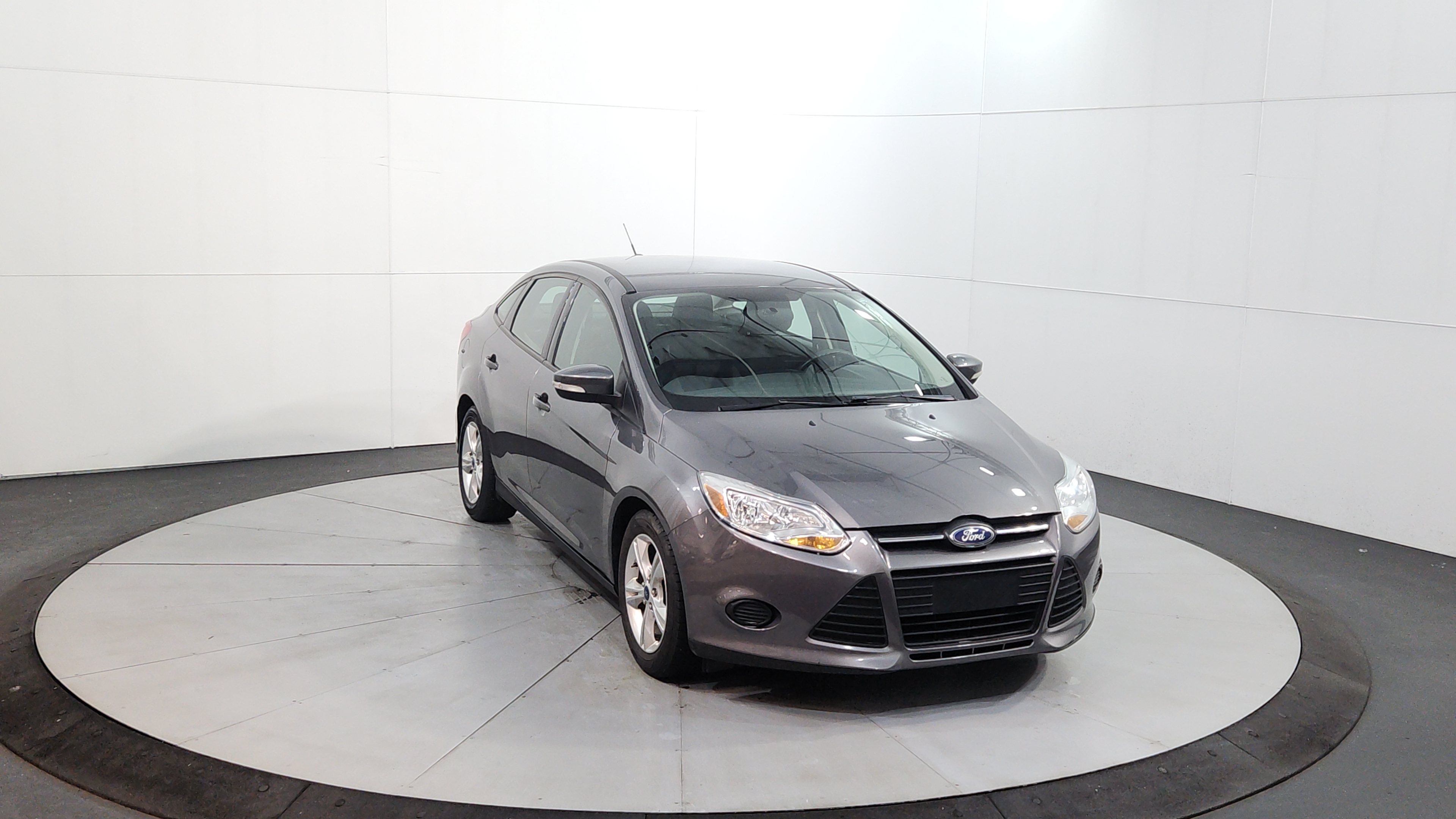 ford focus 2014 1FADP3F2XEL313639 image ford focus 2014 1FADP3F2XEL313639 image