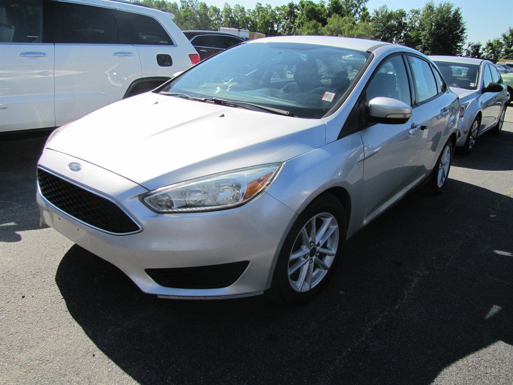 ford focus 2015 1FADP3F23FL317212 image ford focus 2015 1FADP3F23FL317212 image