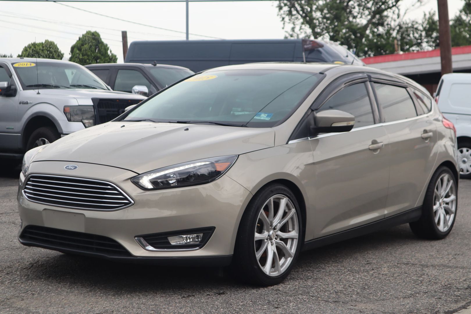 ford focus 2015 1FADP3N29FL384530 image ford focus 2015 1FADP3N29FL384530 image