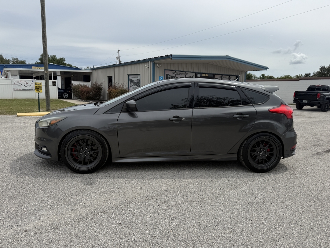 ford focus 2015 1FADP3L9XFL311781 image ford focus 2015 1FADP3L9XFL311781 image