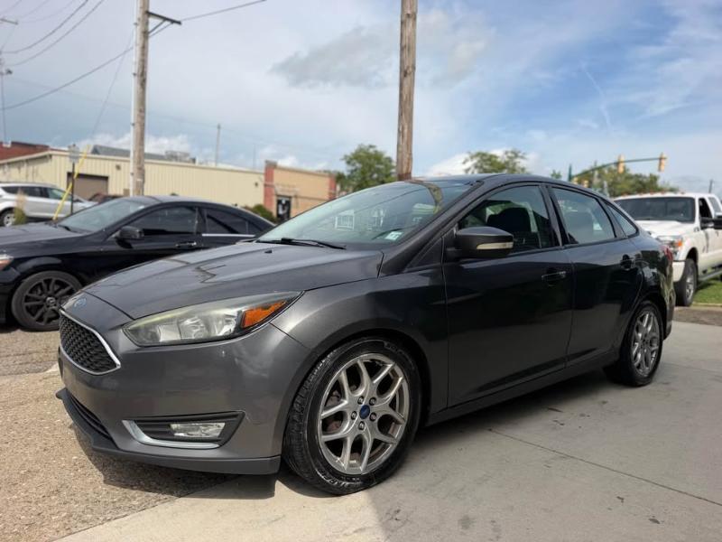 ford focus 2015 1FADP3F21FL235057 image ford focus 2015 1FADP3F21FL235057 image