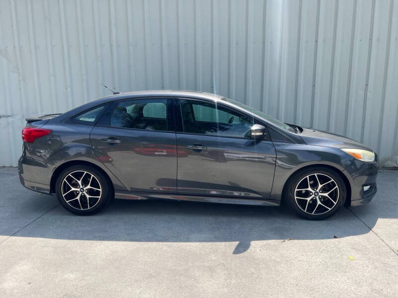 ford focus 2015 1FADP3F25FL286710 image ford focus 2015 1FADP3F25FL286710 image