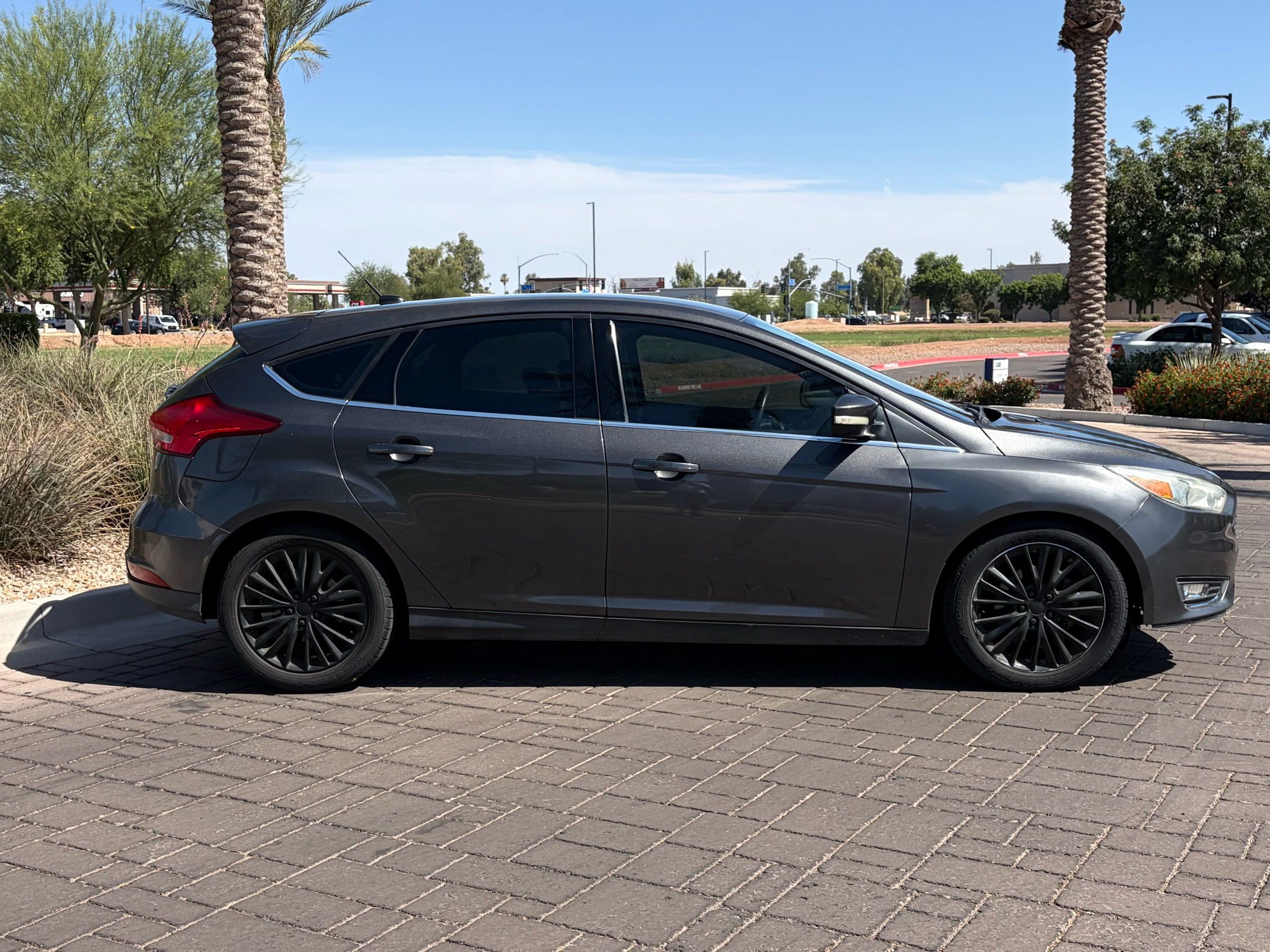 ford focus 2015 1FADP3N24FL324445 image ford focus 2015 1FADP3N24FL324445 image