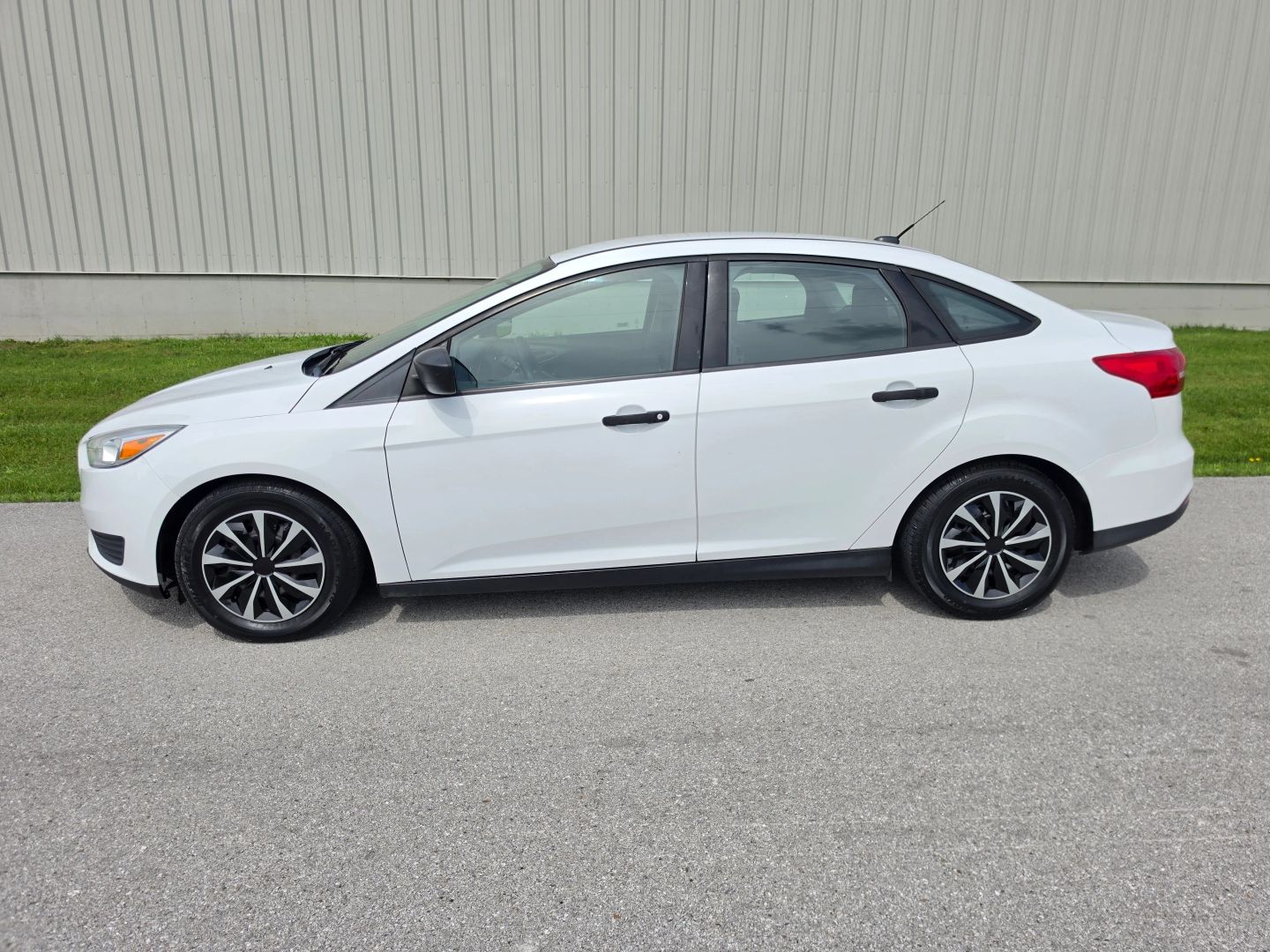 ford focus 2015 1FADP3E25FL231157 image ford focus 2015 1FADP3E25FL231157 image