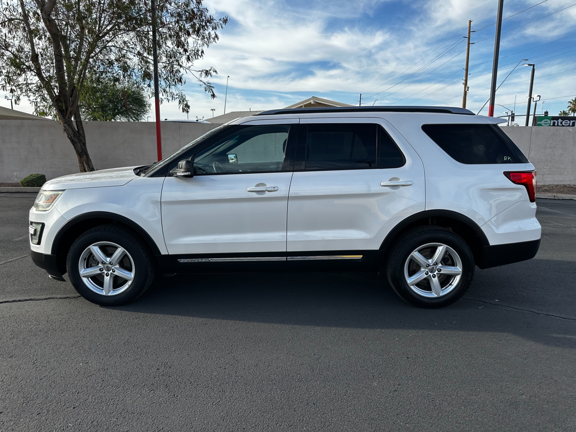 ford explorer 2016 1FM5K8DH3GGB06082 image ford explorer 2016 1FM5K8DH3GGB06082 image