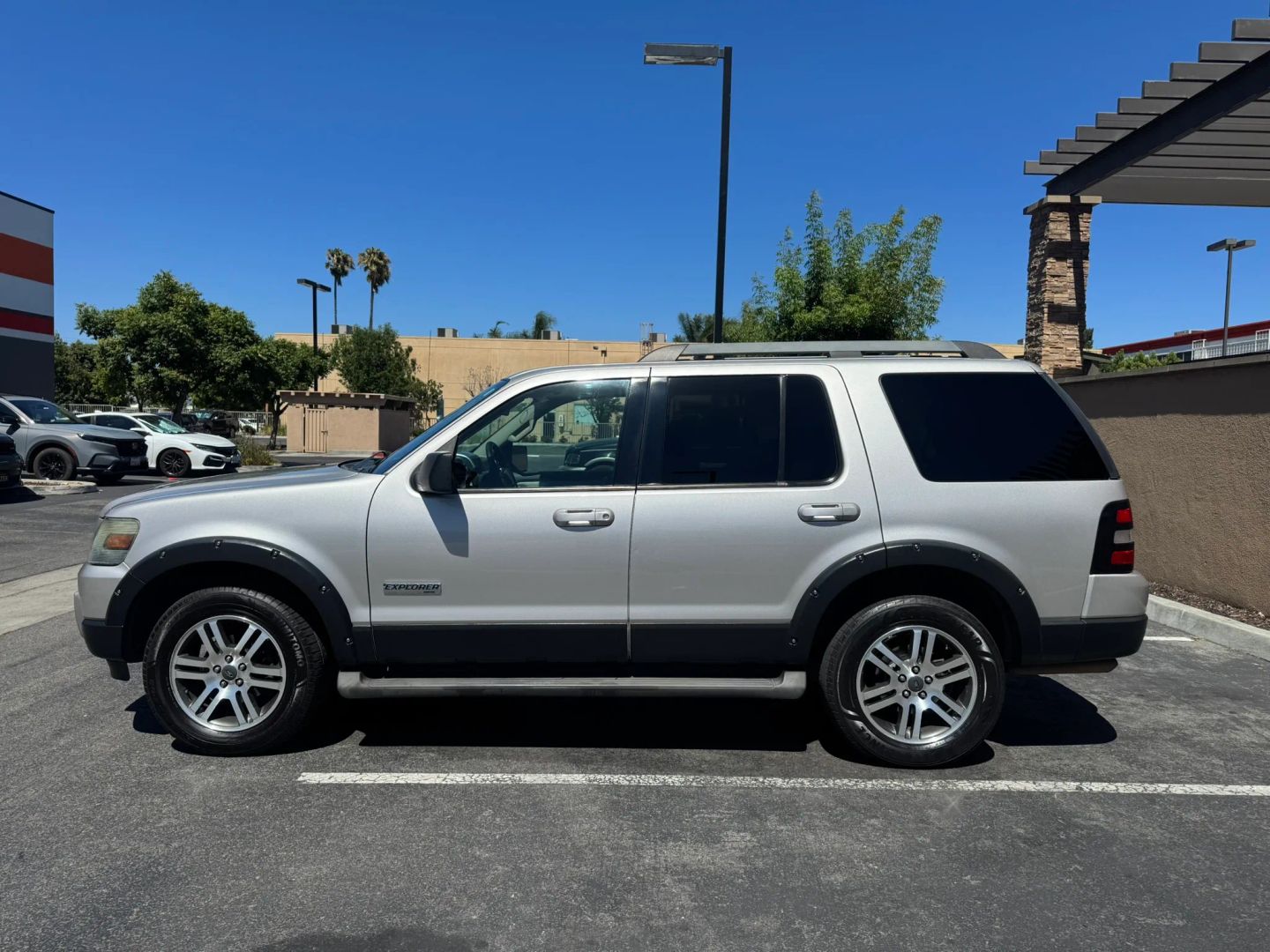 ford explorer 2007 1FMEU63EX7UA90602 image ford explorer 2007 1FMEU63EX7UA90602 image