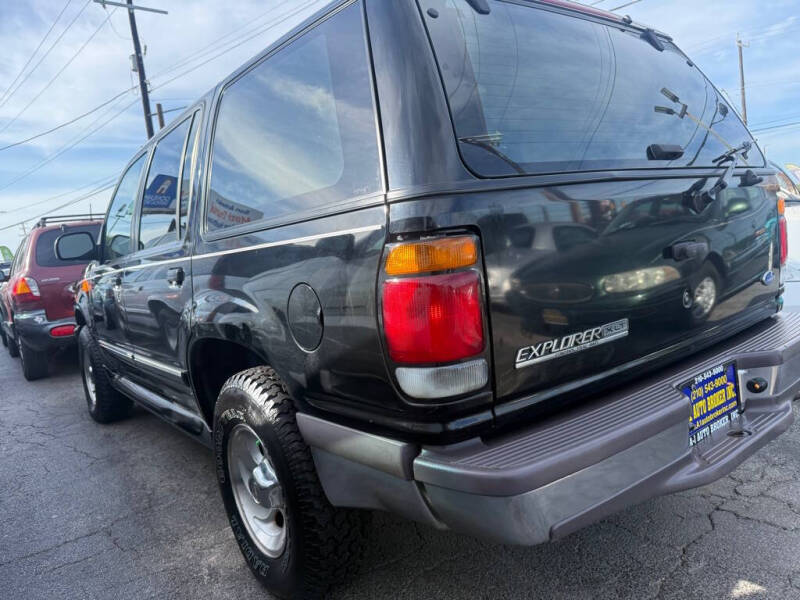 ford explorer 1997 1FMDU34E4VZA17704 image ford explorer 1997 1FMDU34E4VZA17704 image