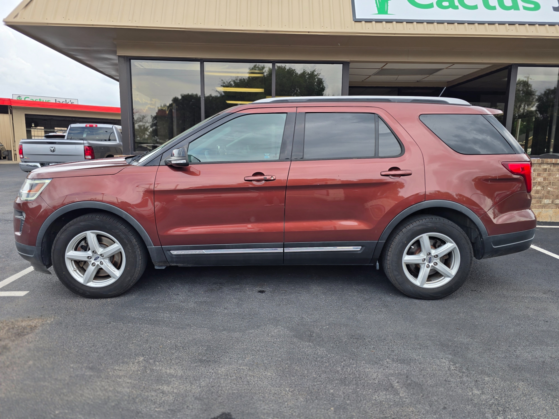 ford explorer 2018 1FM5K7D83JGA03214 image ford explorer 2018 1FM5K7D83JGA03214 image
