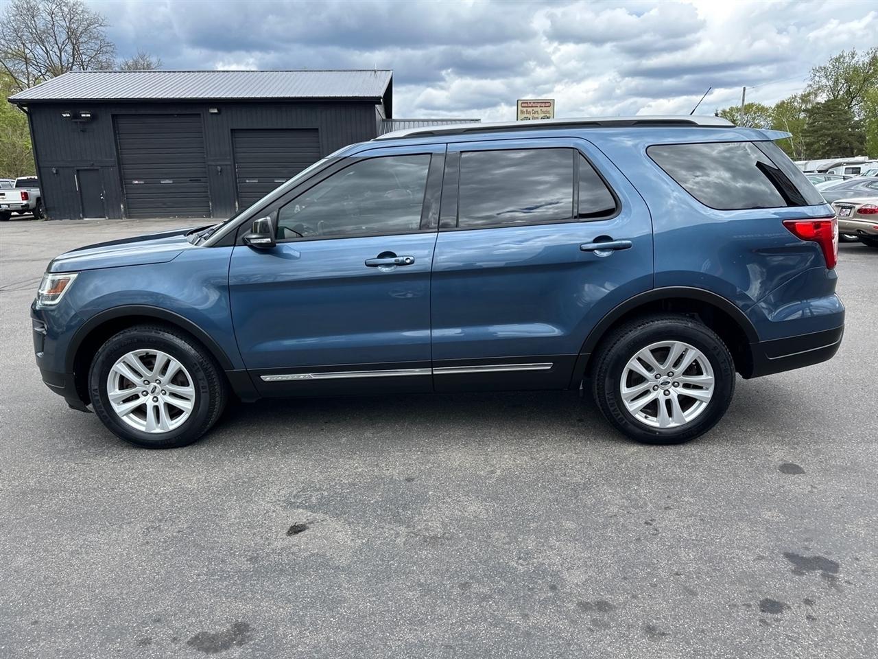 ford explorer 2018 1FM5K8D8XJGB76931 image ford explorer 2018 1FM5K8D8XJGB76931 image