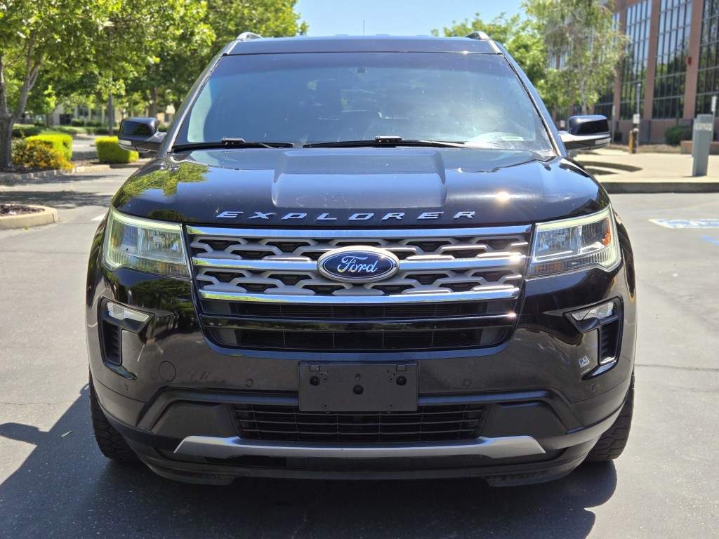 ford explorer 2018 1FM5K8D82JGA36288 image ford explorer 2018 1FM5K8D82JGA36288 image