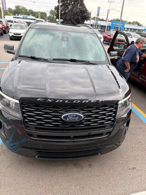 ford explorer 2018 1FM5K8GTXJGB06989 image ford explorer 2018 1FM5K8GTXJGB06989 image