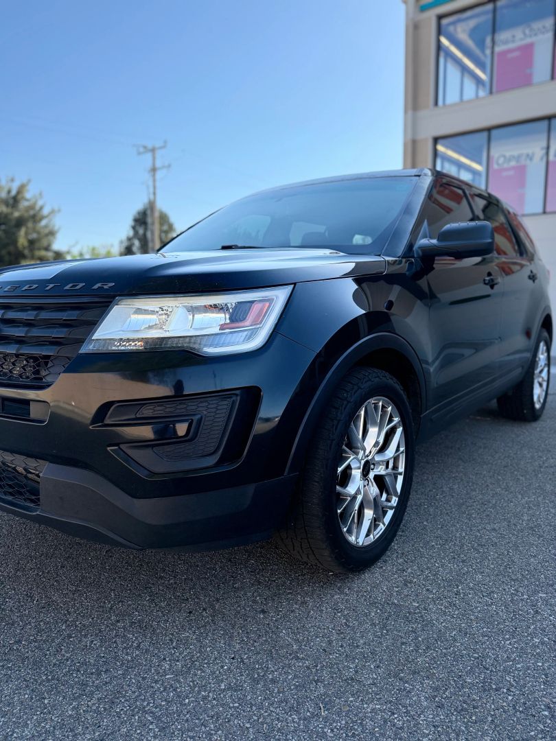 ford explorer 2018 1FM5K8AT2JGA27213 image ford explorer 2018 1FM5K8AT2JGA27213 image