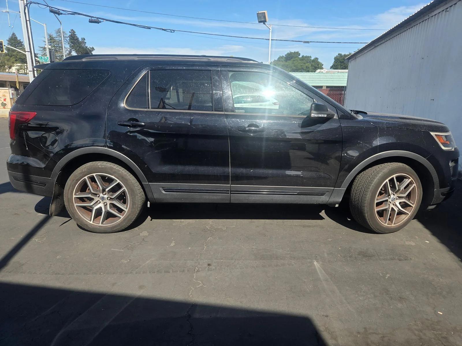 ford explorer 2018 1FM5K8GTXJGA50259 image ford explorer 2018 1FM5K8GTXJGA50259 image
