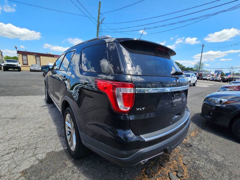 ford explorer 2018 1FM5K8D83JGA86861 image ford explorer 2018 1FM5K8D83JGA86861 image