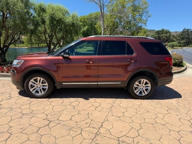 ford explorer 2018 1FM5K8D85JGC15330 image ford explorer 2018 1FM5K8D85JGC15330 image