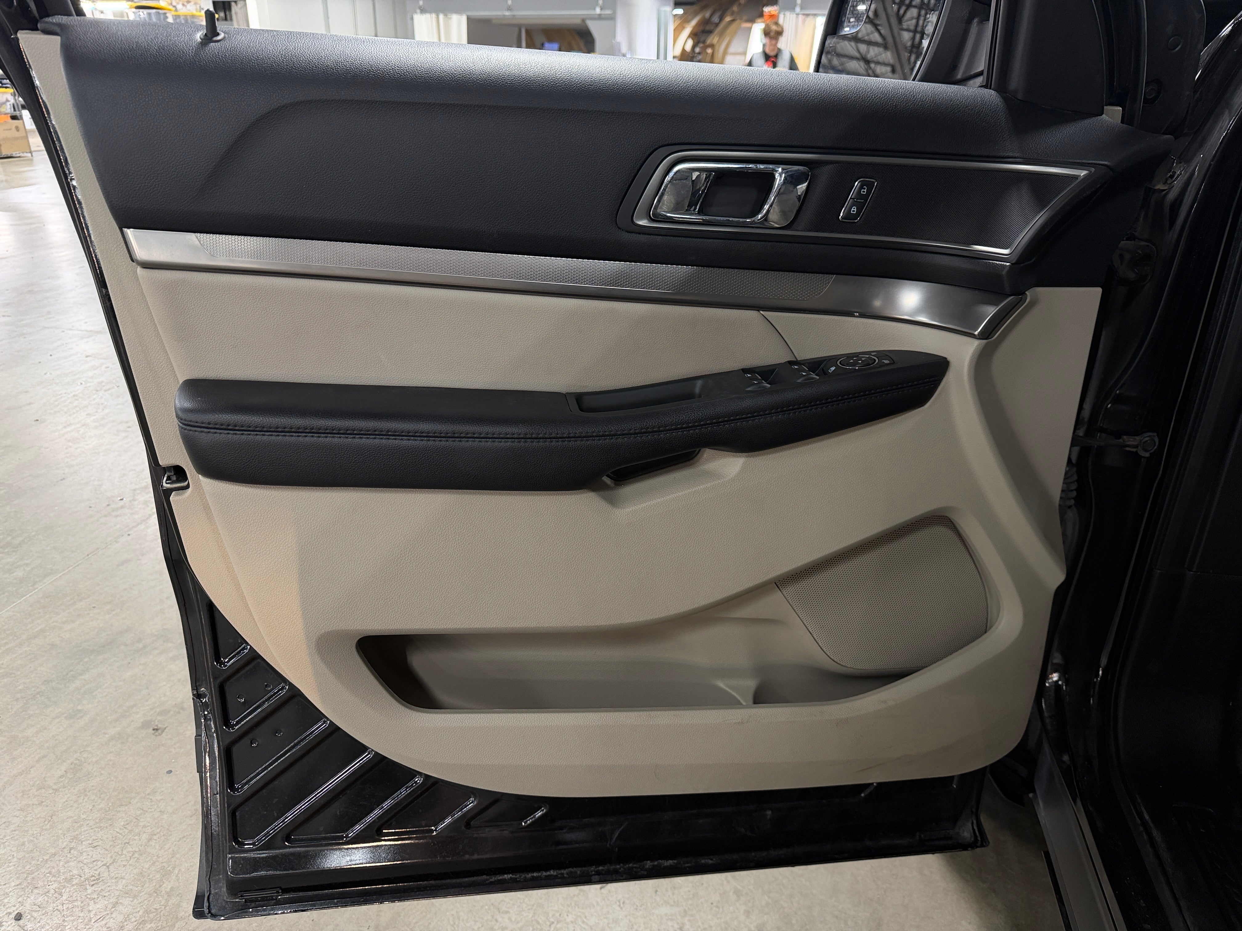 ford explorer 2018 1FM5K8D87JGA51529 image ford explorer 2018 1FM5K8D87JGA51529 image