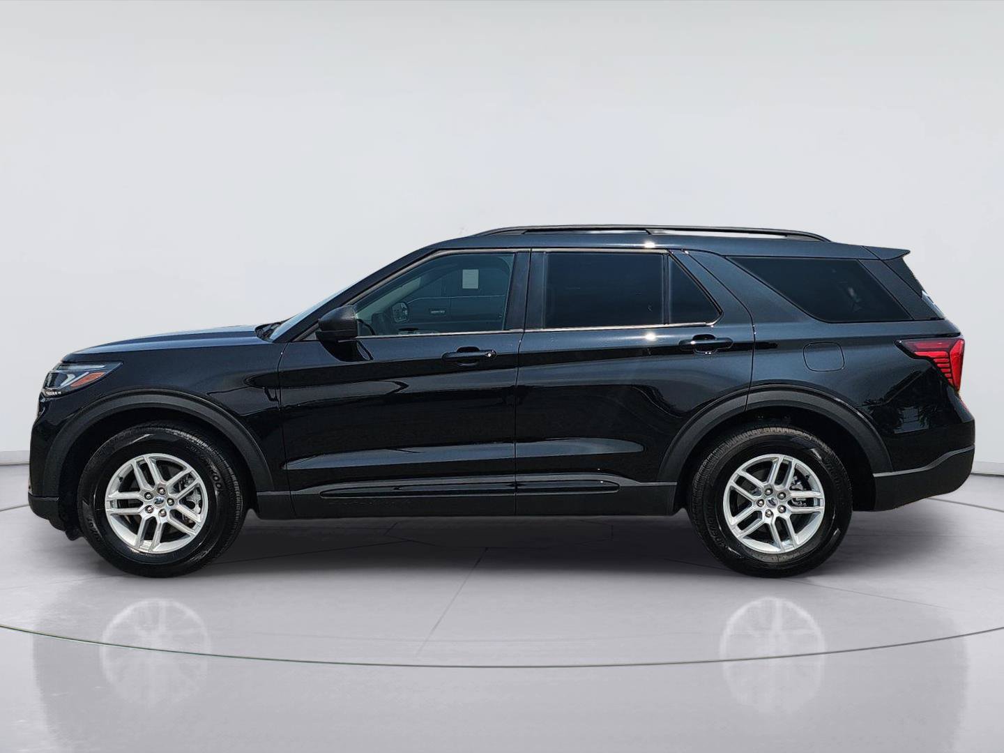 ford explorer 2026 1FMUK7DH8TGB32144 image ford explorer 2026 1FMUK7DH8TGB32144 image