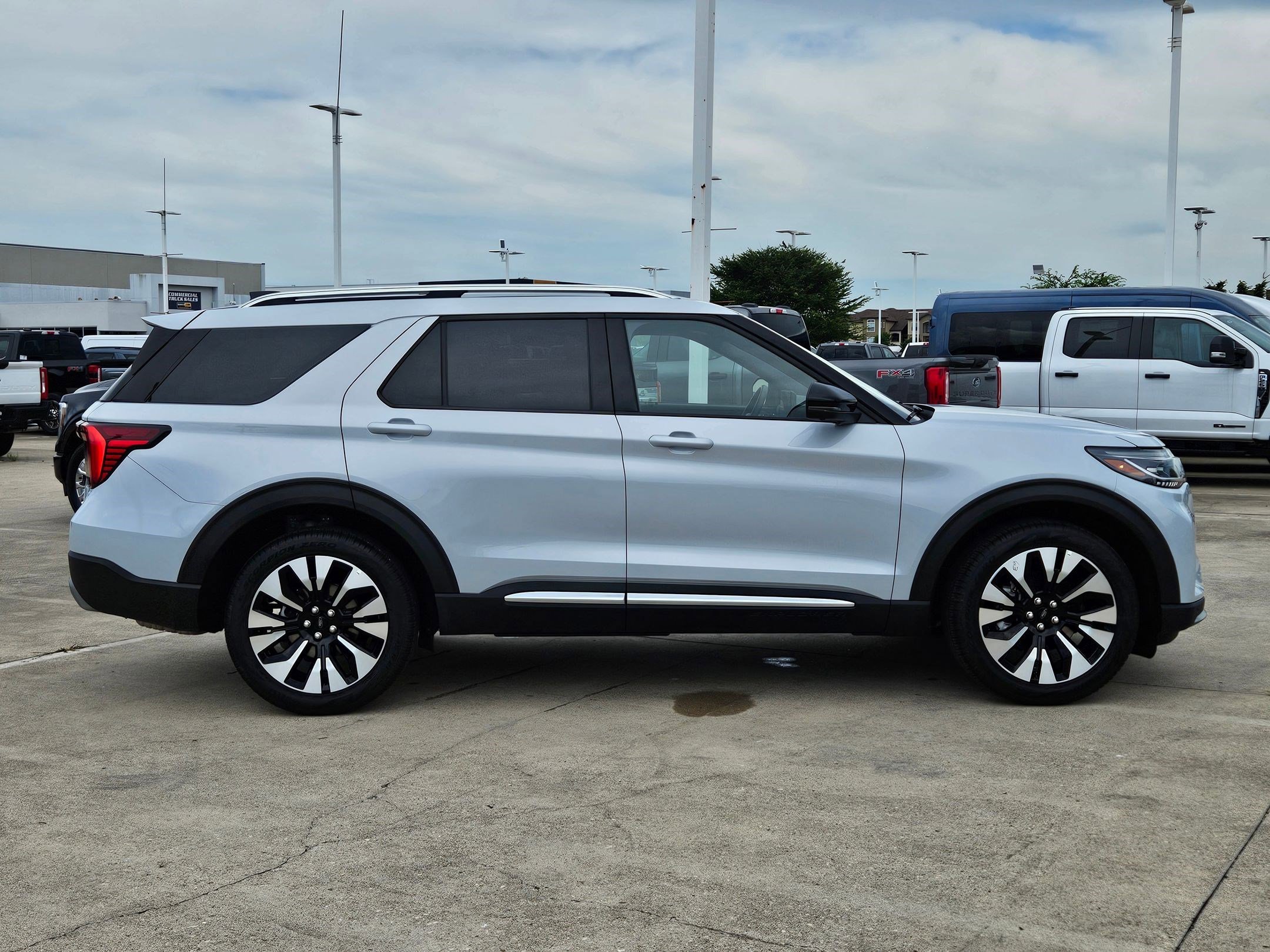 ford explorer 2026 1FMUK8HH8TGA55193 image ford explorer 2026 1FMUK8HH8TGA55193 image