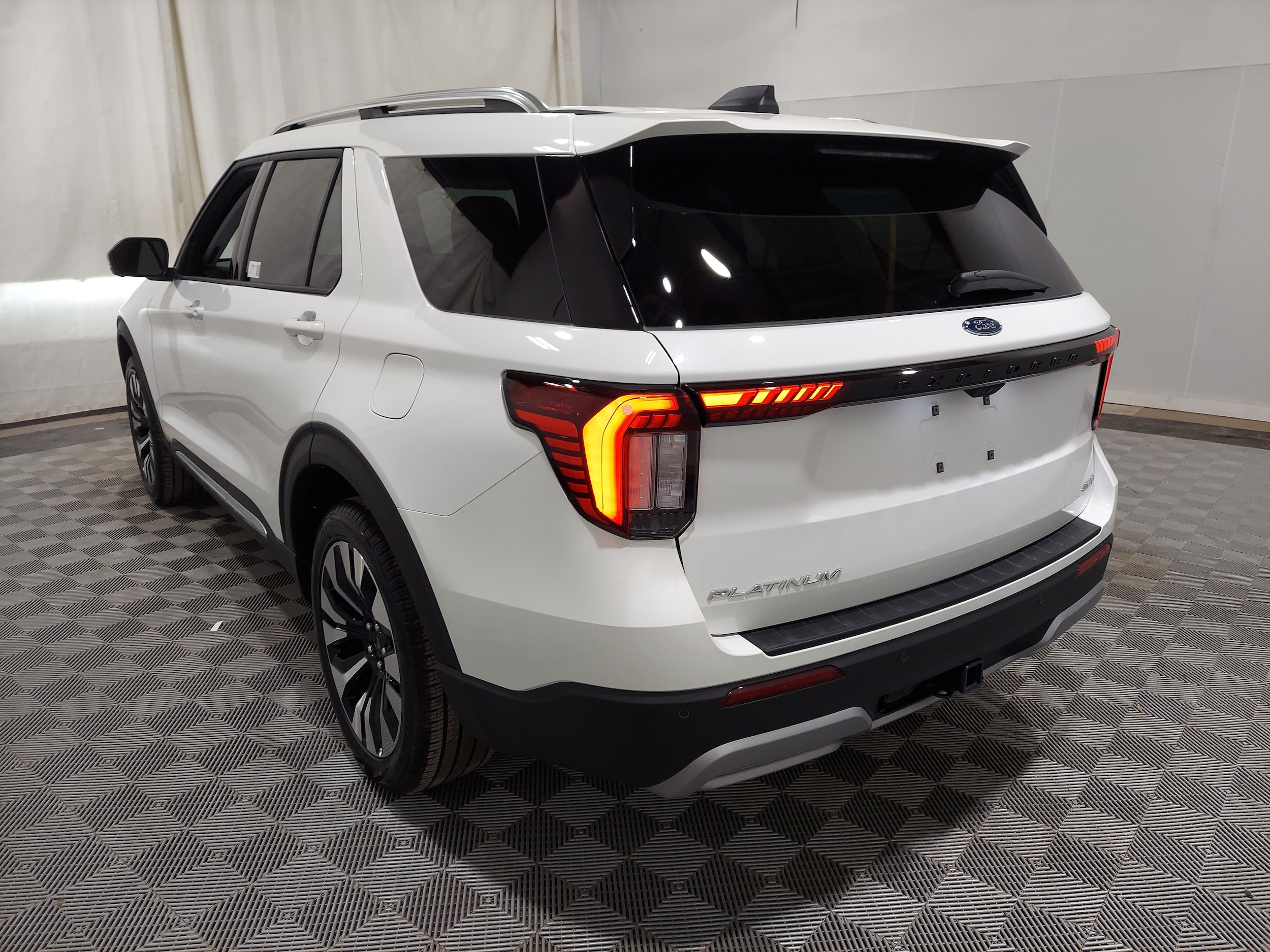 ford explorer 2026 1FMUK8HH0TGB32994 image ford explorer 2026 1FMUK8HH0TGB32994 image