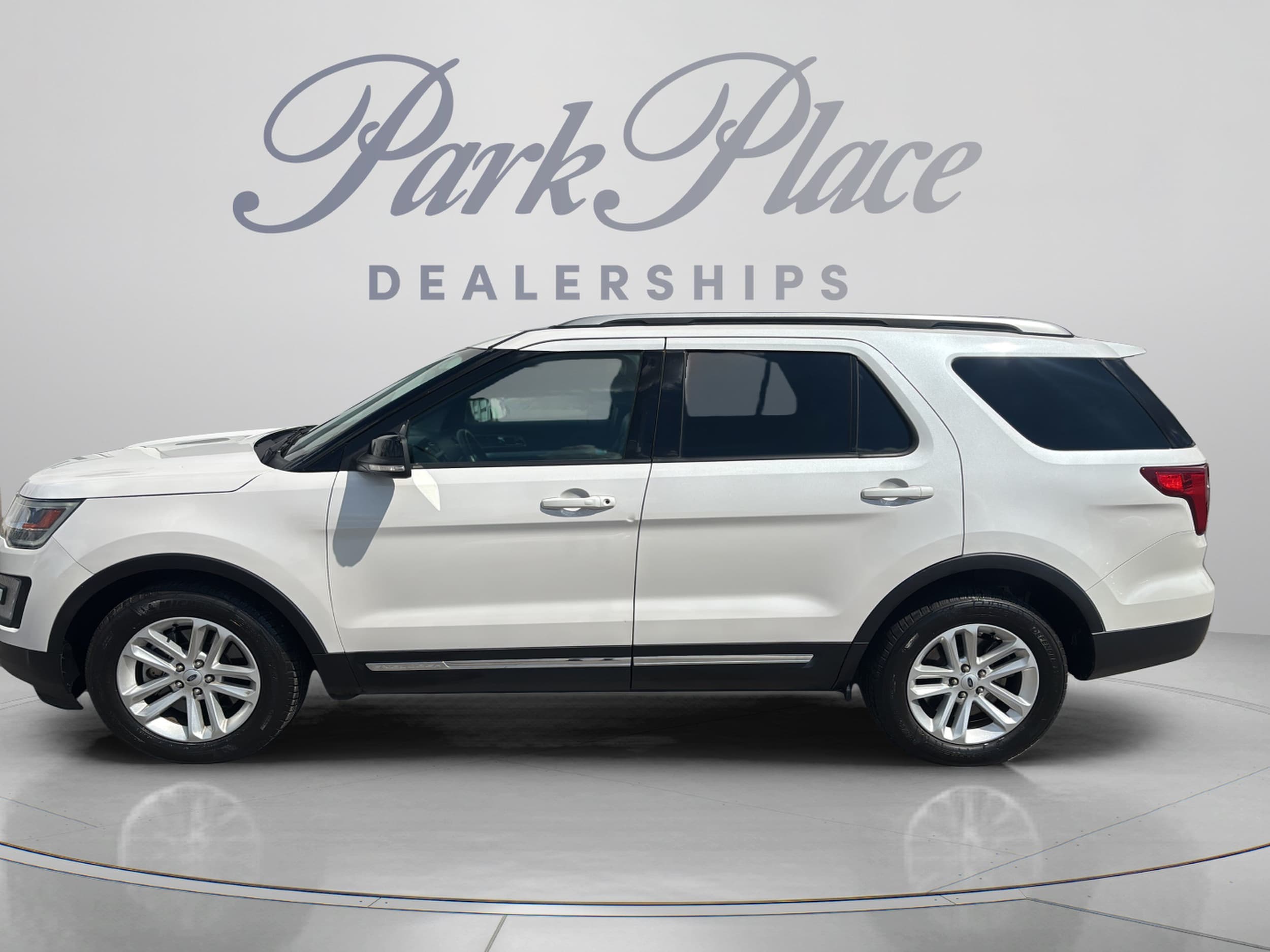 ford explorer 2017 1FM5K7D85HGC09435 image ford explorer 2017 1FM5K7D85HGC09435 image