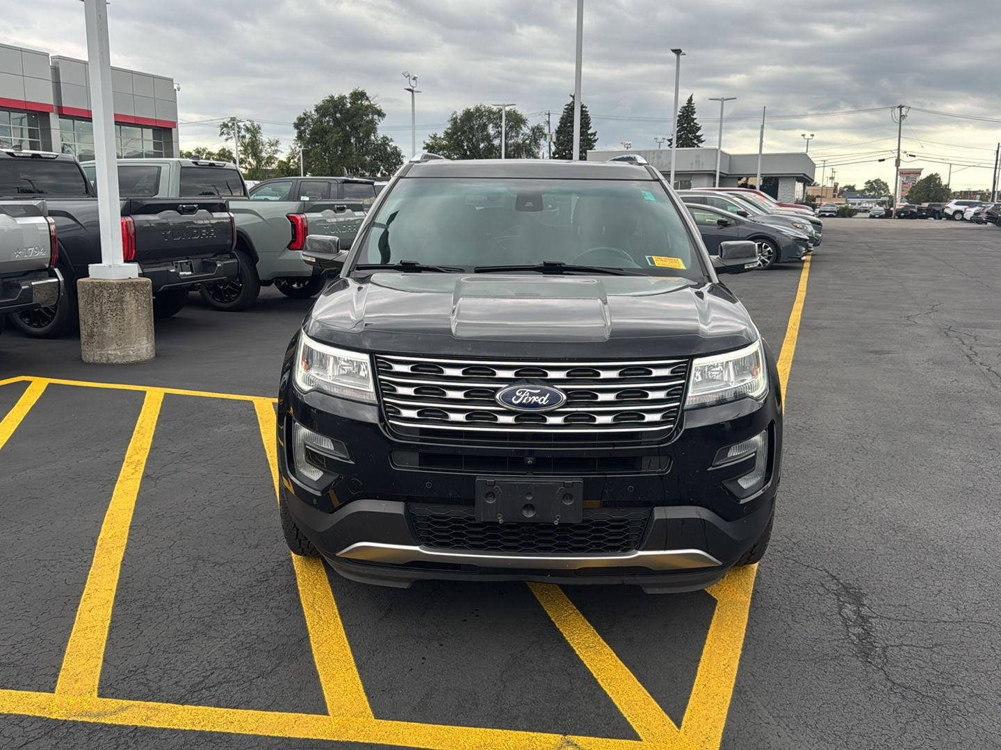 ford explorer 2017 1FM5K8FH1HGB51262 image ford explorer 2017 1FM5K8FH1HGB51262 image