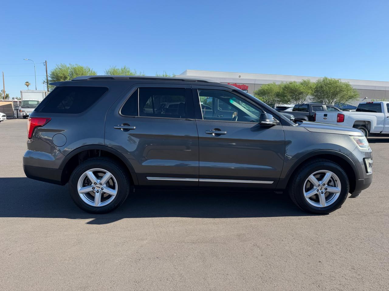 ford explorer 2017 1FM5K8D8XHGA69470 image ford explorer 2017 1FM5K8D8XHGA69470 image