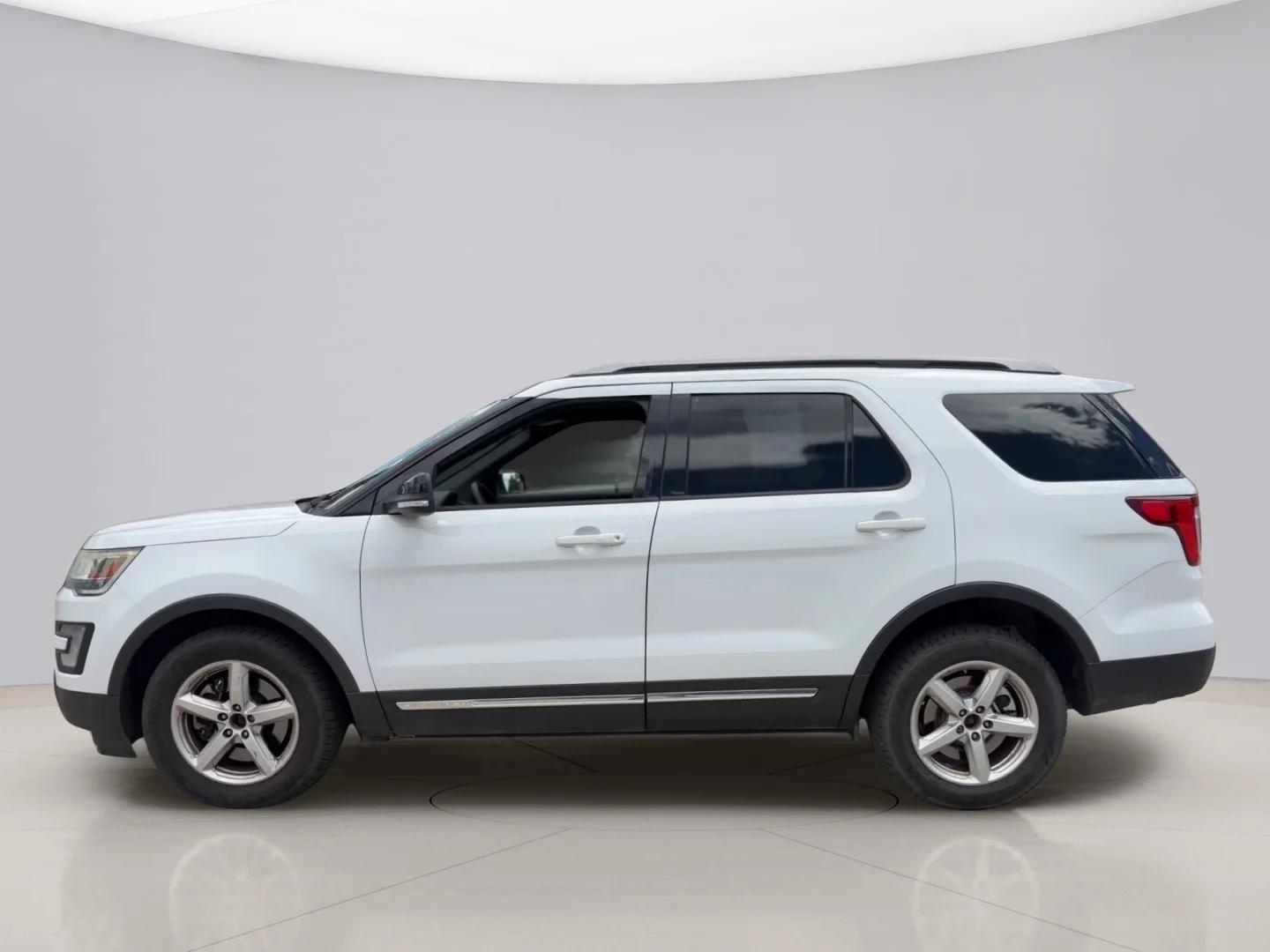 ford explorer 2017 1FM5K8D81HGC77852 image ford explorer 2017 1FM5K8D81HGC77852 image