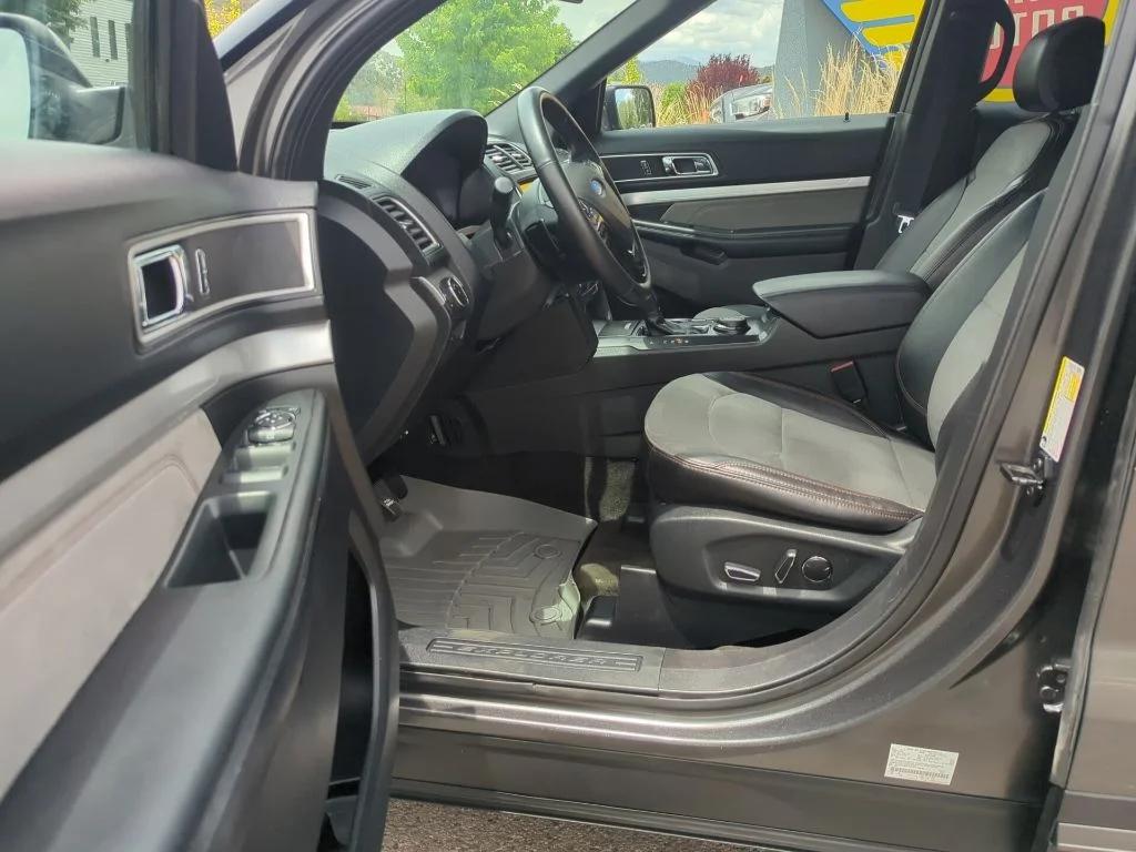 ford explorer 2017 1FM5K8D88HGC32245 image ford explorer 2017 1FM5K8D88HGC32245 image