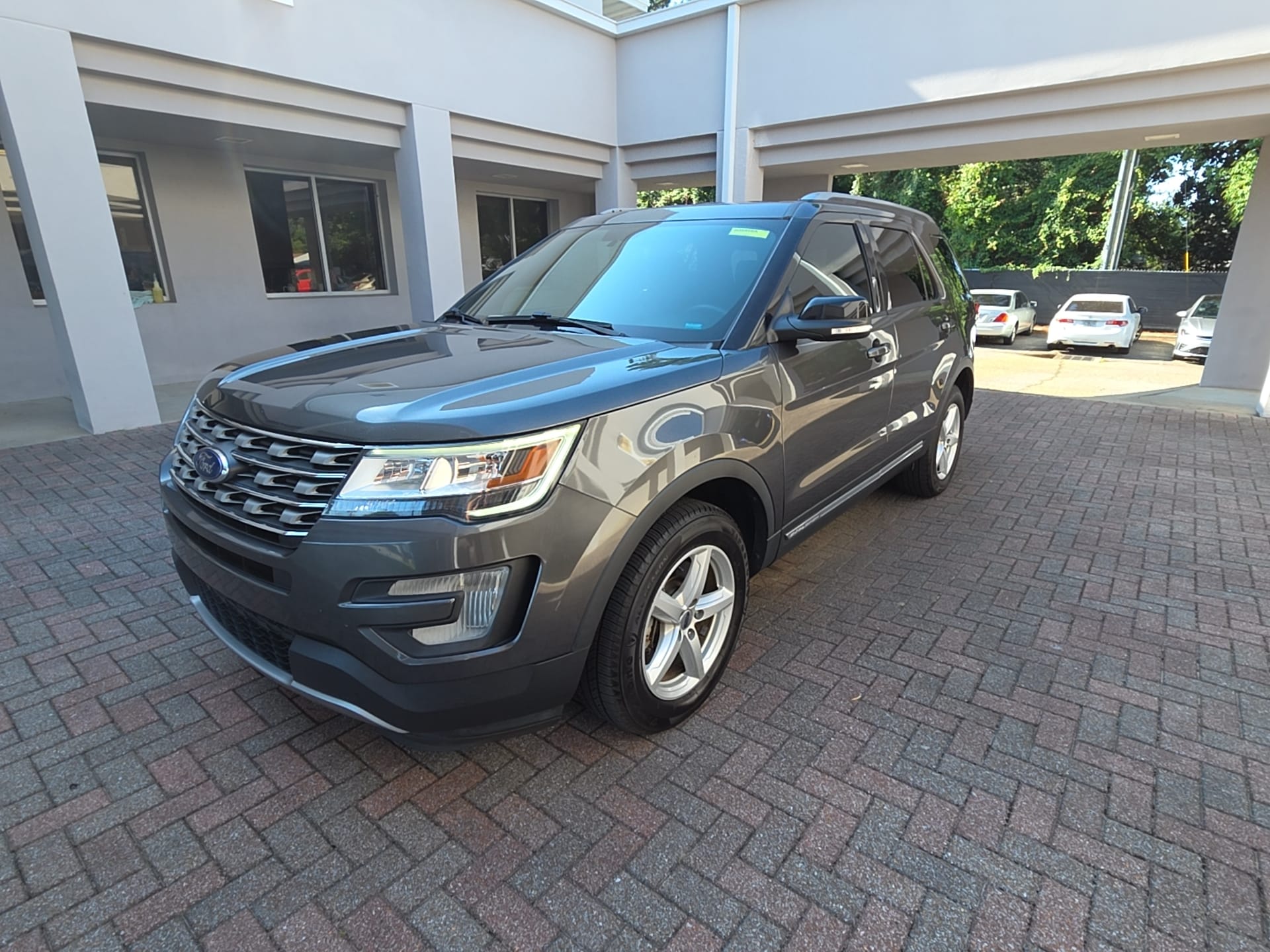 ford explorer 2017 1FM5K8D88HGD79049 image ford explorer 2017 1FM5K8D88HGD79049 image