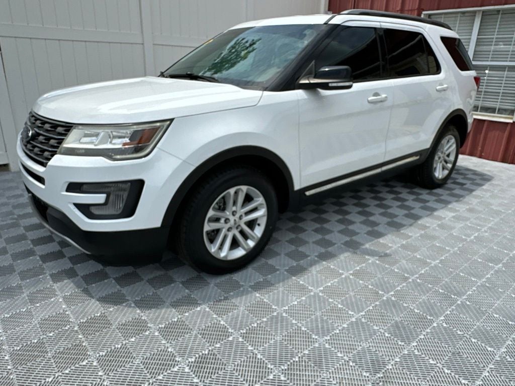 ford explorer 2017 1FM5K7D82HGD77131 image ford explorer 2017 1FM5K7D82HGD77131 image