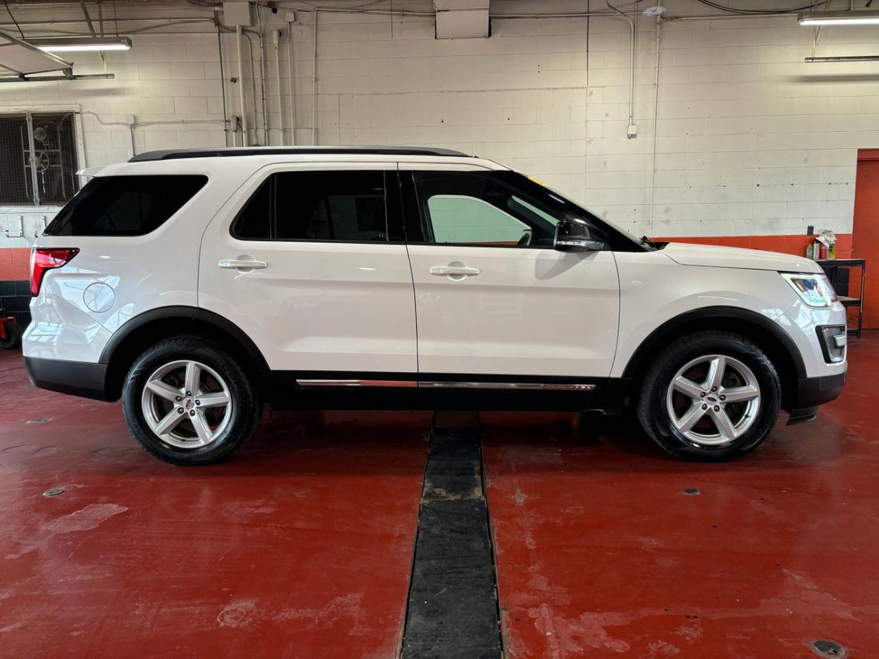 ford explorer 2017 1FM5K8D86HGE26448 image ford explorer 2017 1FM5K8D86HGE26448 image