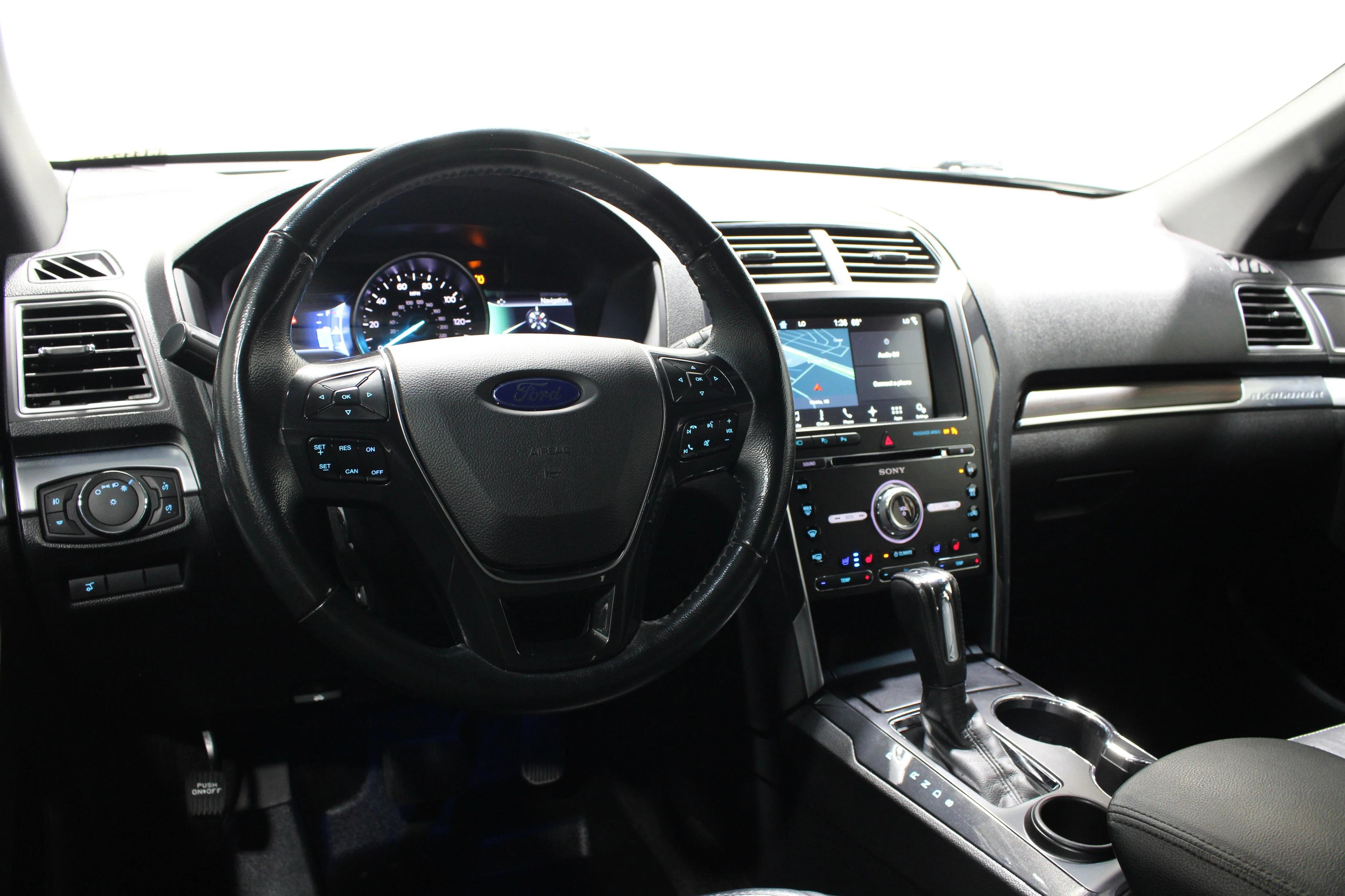 ford explorer 2017 1FM5K7FH2HGD44028 image ford explorer 2017 1FM5K7FH2HGD44028 image