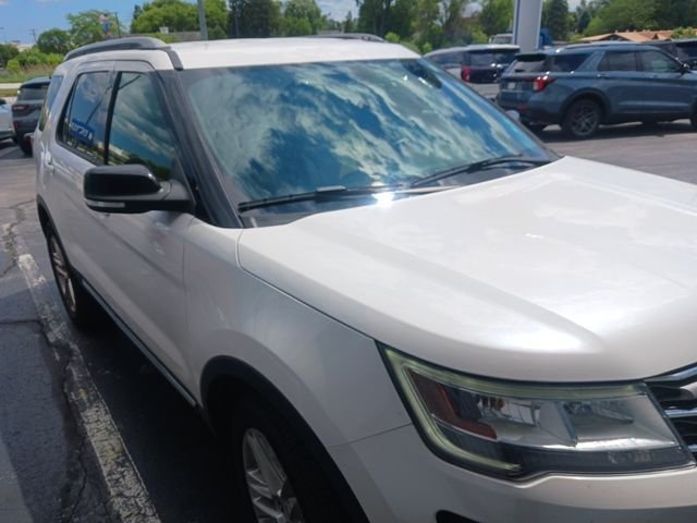 ford explorer 2017 1FM5K8D82HGC88827 image ford explorer 2017 1FM5K8D82HGC88827 image