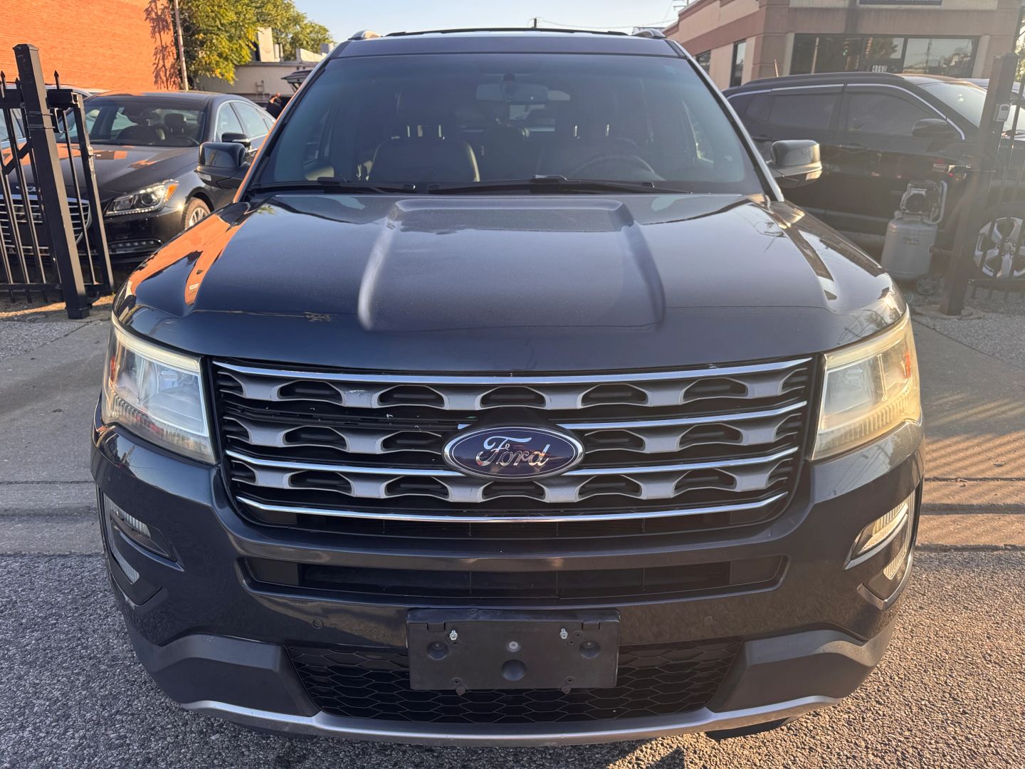 ford explorer 2017 1FM5K7D8XHGB27460 image ford explorer 2017 1FM5K7D8XHGB27460 image