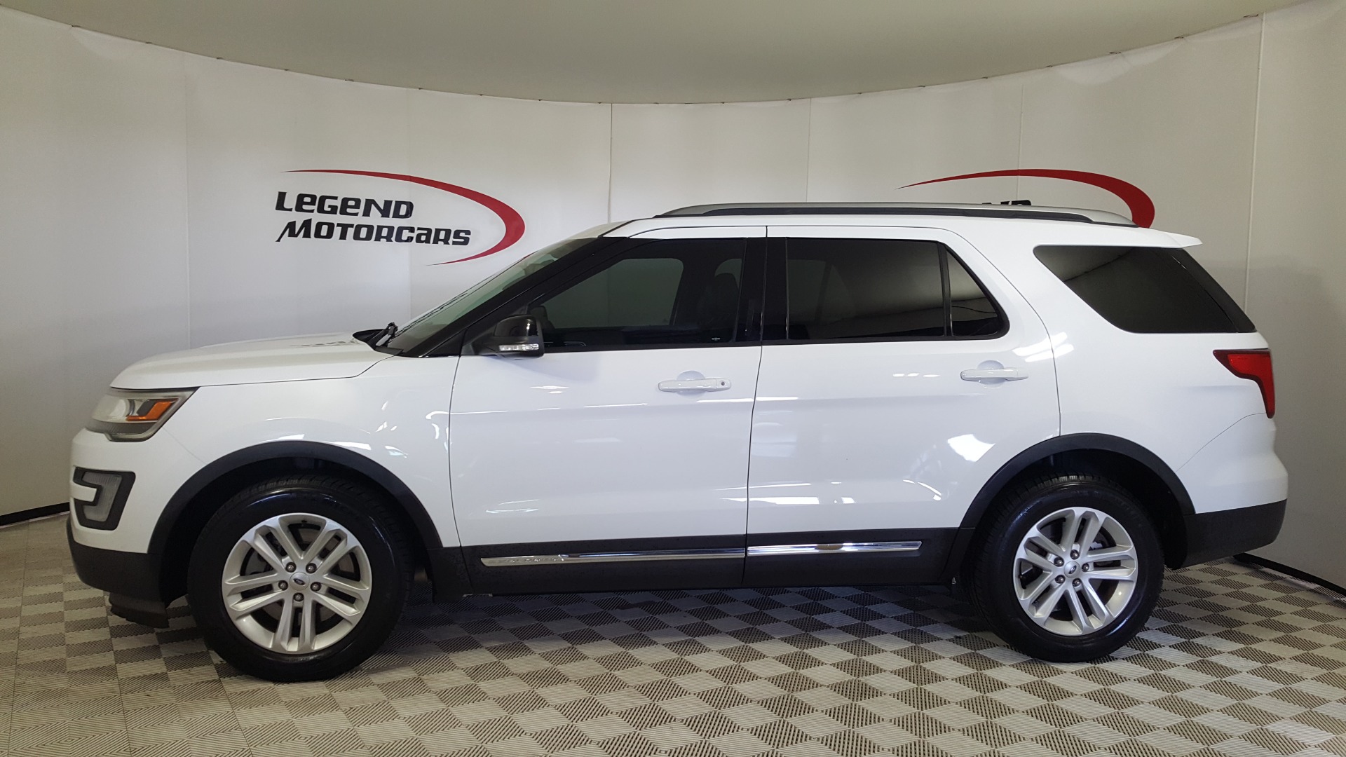 ford explorer 2017 1FM5K7D8XHGD40215 image ford explorer 2017 1FM5K7D8XHGD40215 image