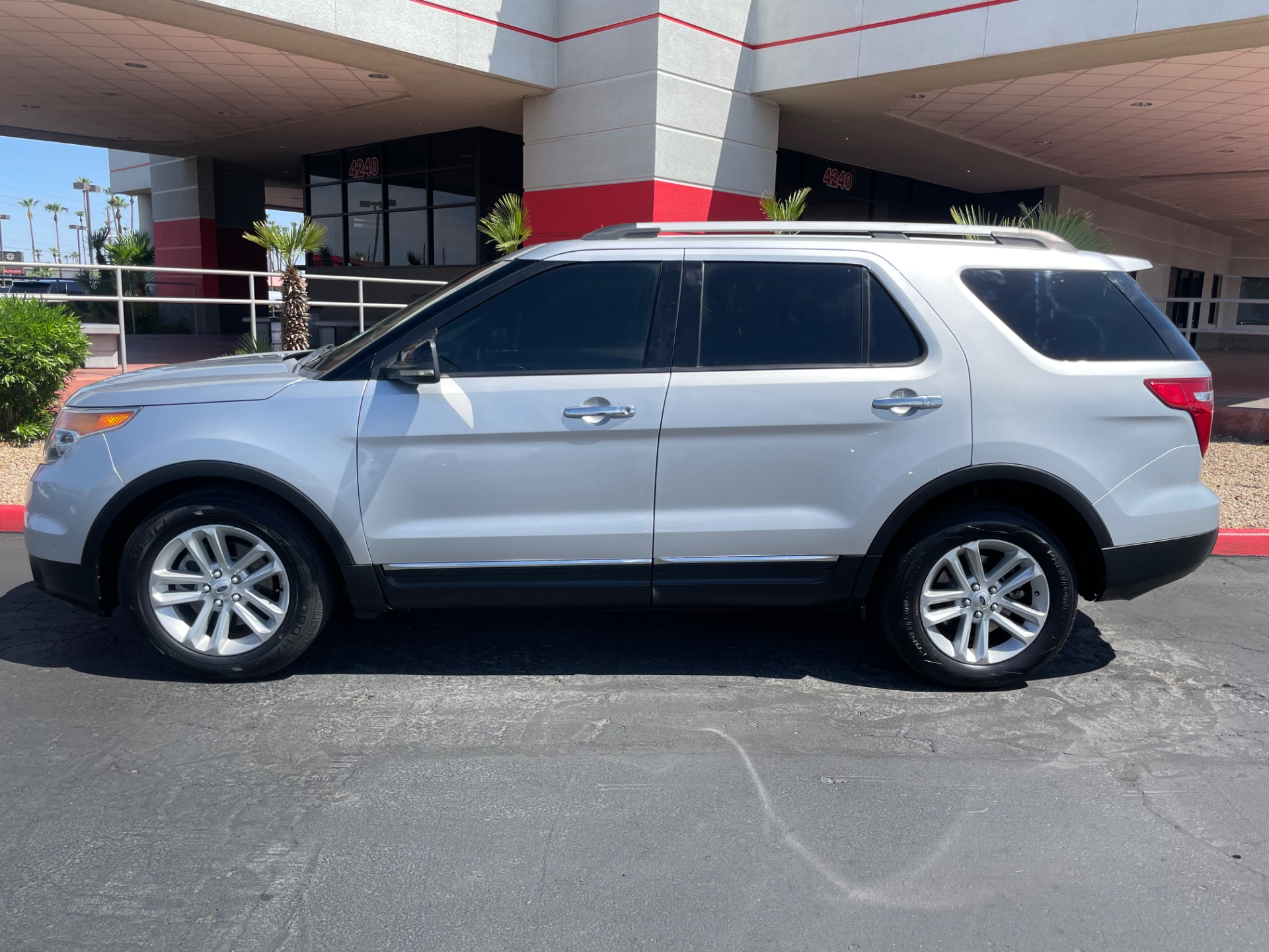 ford explorer 2012 1FMHK7D88CGB02465 image ford explorer 2012 1FMHK7D88CGB02465 image